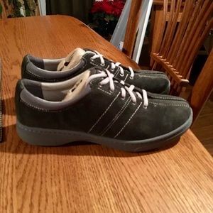 Dansko Brandi Graphite Suede Shoes